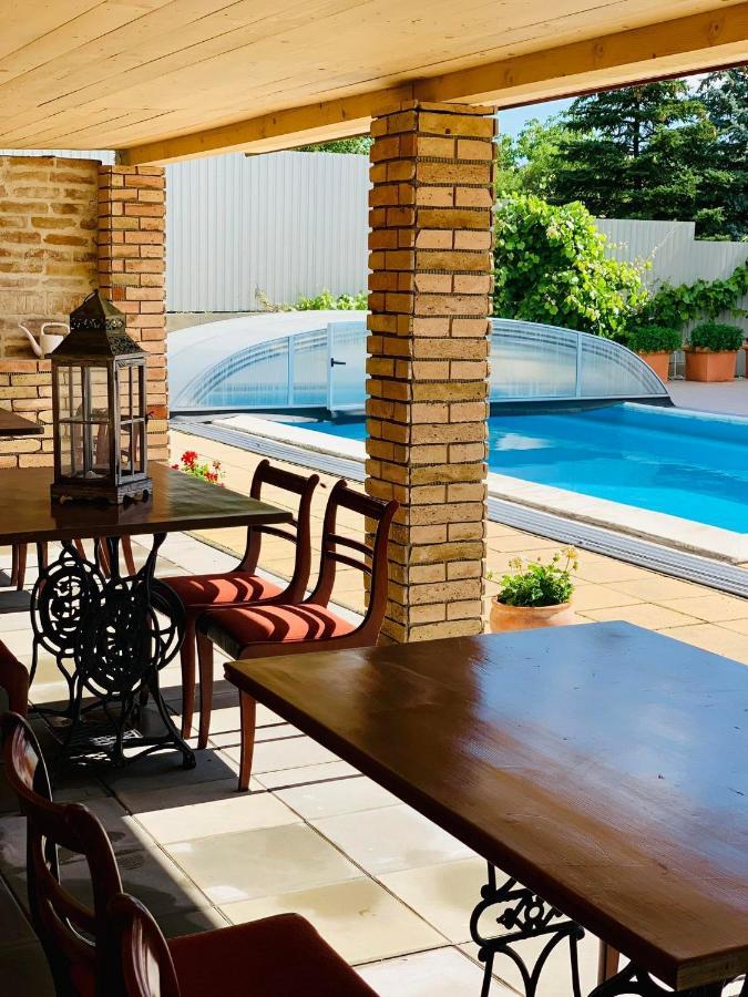 Lilium Villa Хевиз Экстерьер фото
